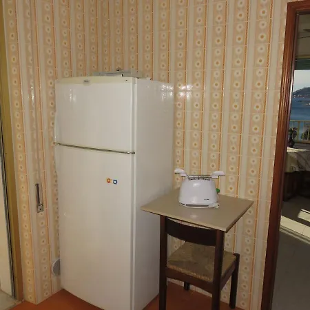 Nobles Sea View Apartment