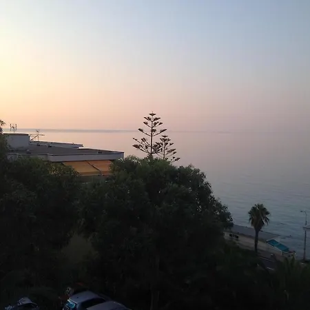 Nobles Sea View *